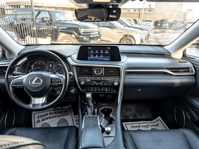 Lexus RX 2020 Lexus RX - автомобили, коли, обяви за нови и употребявани 6