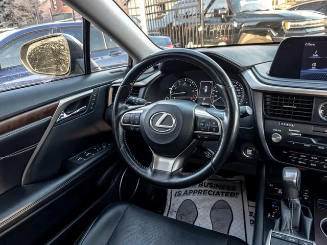 Lexus RX 2020 Lexus RX - автомобили, коли, обяви за нови и употребявани 8