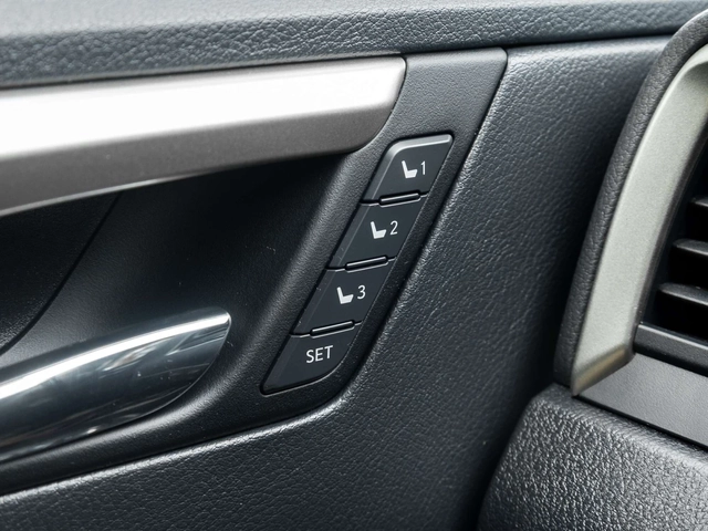 Lexus RX КОЖА / КАРФАКС / ЦЕНА ДО БГ - автомобили, коли, обяви за нови и употребявани 11