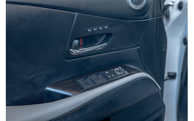 Lexus RX450h Hybrid/Камера/Подгрев/Xenon/4x4 - автомобили, коли, обяви за нови и употребявани 9