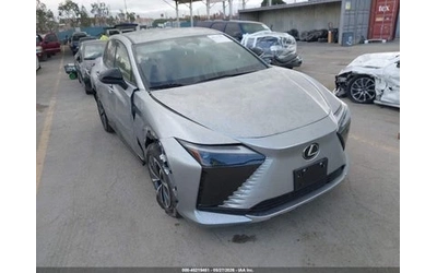 lexus-rz - 1