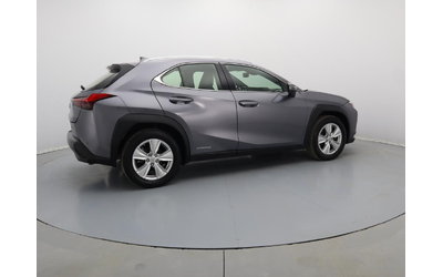 Lexus UX - автомобили, коли, обяви за нови и употребявани 12