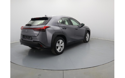 Lexus UX - автомобили, коли, обяви за нови и употребявани 15