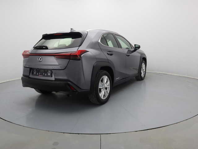 Lexus UX - автомобили, коли, обяви за нови и употребявани 16