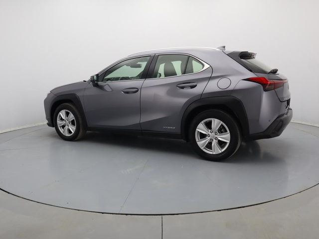 Lexus UX - автомобили, коли, обяви за нови и употребявани 26