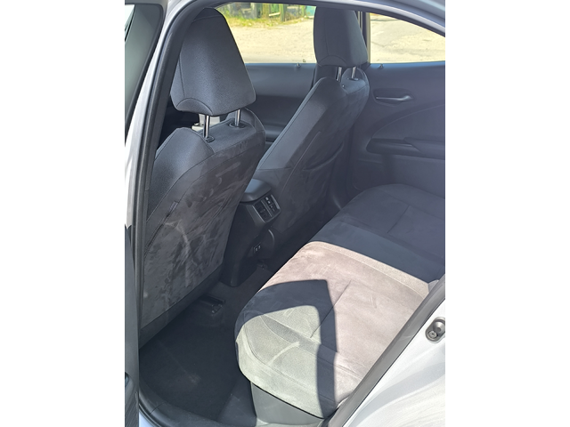 Lexus UX 250 Hybrid - автомобили, коли, обяви за нови и употребявани 13