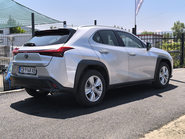 Lexus UX 250 Hybrid - автомобили, коли, обяви за нови и употребявани 4
