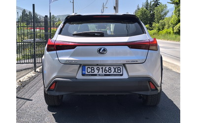 Lexus UX 250 Hybrid - автомобили, коли, обяви за нови и употребявани 6