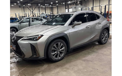 lexus-ux-250h - 0