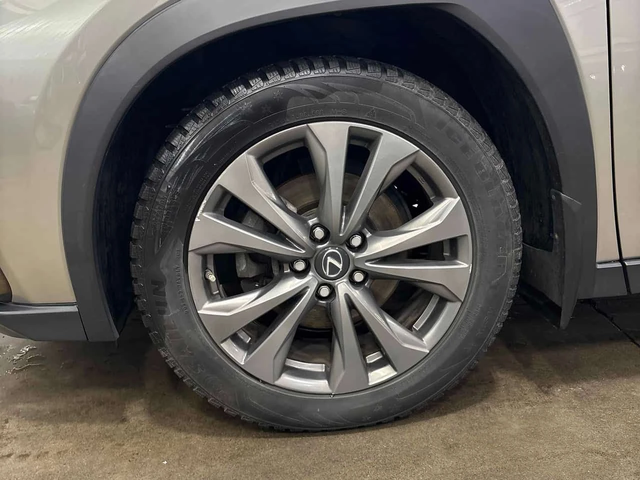 Lexus UX 250h * F SPORT * ПОДГРЕВИ * NAVI * ПАМЕТ - автомобили, коли, обяви за нови и употребявани 6