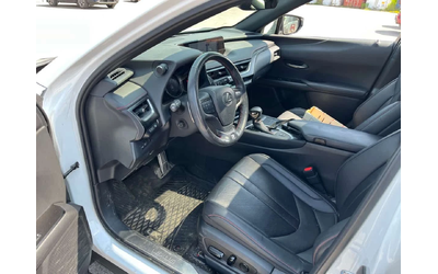 lexus-ux-250h - 4