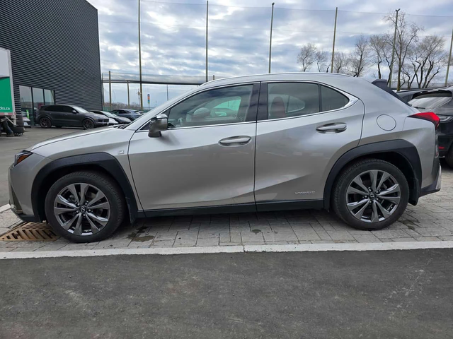 Lexus UX 250h | ЧЕРВЕН САЛОН | ДВА КЛЮЧА | ШИБЕДАХ | CARFAX | - автомобили, коли, обяви за нови и употребявани 1