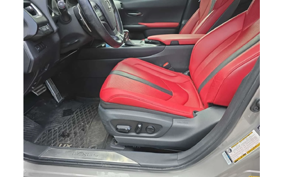 Lexus UX 250h | ЧЕРВЕН САЛОН | ДВА КЛЮЧА | ШИБЕДАХ | CARFAX | - автомобили, коли, обяви за нови и употребявани 9