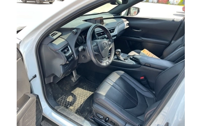 lexus-ux-250h - 5