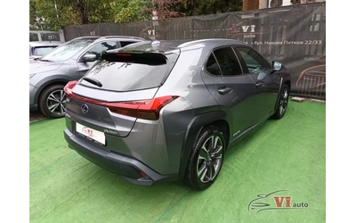 lexus-ux-250h - 5