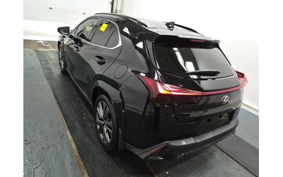 lexus-ux-300h - 5