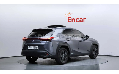 lexus-ux - 1