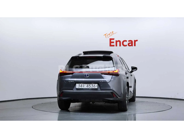 Lexus UX * АВТОКРЕДИТ БЕЗ ПЪРВОНАЧАЛНА ВНОСКА - автомобили, коли, обяви за нови и употребявани 3
