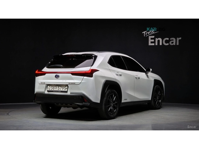 Lexus UX 250h 2.0 2WD* КОЖА* ОБДУХВ* ПАНО* КАМЕРА - автомобили, коли, обяви за нови и употребявани 1