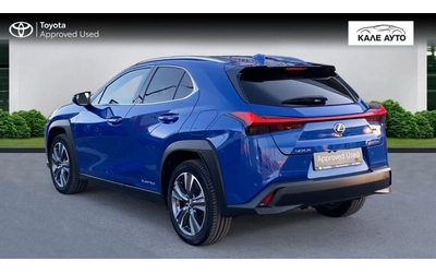 lexus-ux - 4