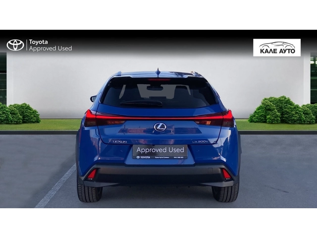 Lexus UX 300E - автомобили, коли, обяви за нови и употребявани 5