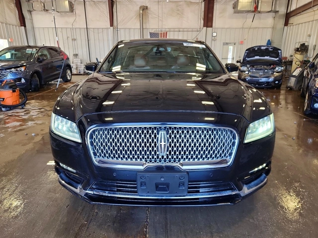 Lincoln Continental RESERVE AWD - автомобили, коли, обяви за нови и употребявани 1