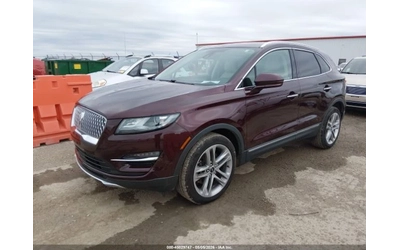 lincoln-mkc - 1