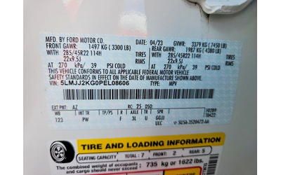 Lincoln Navigator 3.5L 6 REAR WHEEL DRIVE - автомобили, коли, обяви за нови и употребявани 14