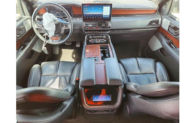 Lincoln Navigator 3.5L 6 REAR WHEEL DRIVE - автомобили, коли, обяви за нови и употребявани 8