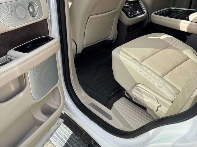 Lincoln Navigator ПАНО* ТЕЛЕВИЗОРИ* * ПЪРВИ СОБСТВЕНИК* БЕЗ ИНЦИДЕНТ - автомобили, коли, обяви за нови и употребявани 12