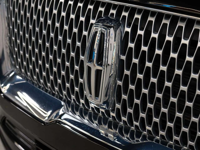 Lincoln Navigator * Select * 7 PASS | HUD | PANO | 22 IN - автомобили, коли, обяви за нови и употребявани 7