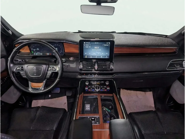 Lincoln Navigator - автомобили, коли, обяви за нови и употребявани 12