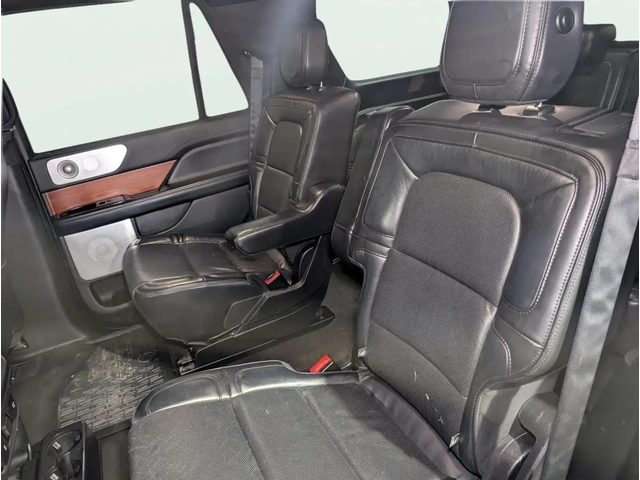 Lincoln Navigator - автомобили, коли, обяви за нови и употребявани 8
