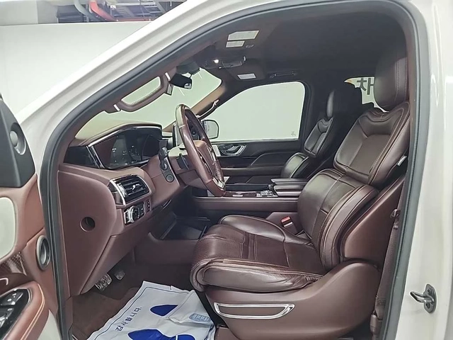 Lincoln Navigator BLACK LABEL| ПАНО| 360| ПОДГРЕВ| ОБДУХВАНЕ| HUD - автомобили, коли, обяви за нови и употребявани 8