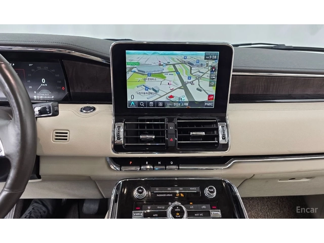 Lincoln Navigator 3.5L* HEAD UP* ОБДУХВАНЕ* 360* КРАЙНА ЦЕНА - автомобили, коли, обяви за нови и употребявани 12