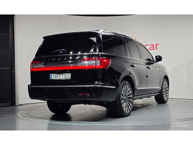 Lincoln Navigator 3.5L* HEAD UP* ОБДУХВАНЕ* 360* КРАЙНА ЦЕНА - автомобили, коли, обяви за нови и употребявани 3