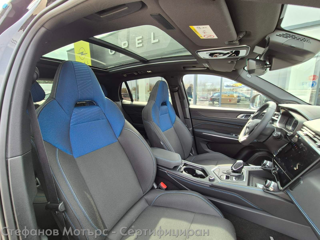 LINK&CO 01 SUV 261к.с. Plug-In Hybrid - автомобили, коли, обяви за нови и употребявани 14