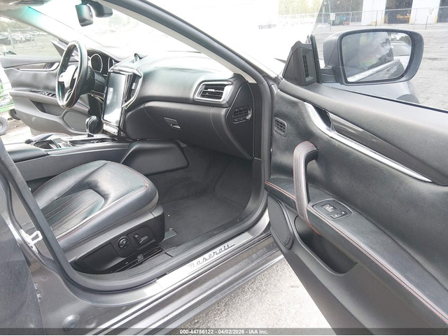 Maserati Ghibli 3.0L V-6 DI, DOHC, VVT, TURBO, 345HP Rear Wheel Drive - автомобили, коли, обяви за нови и употребявани 4