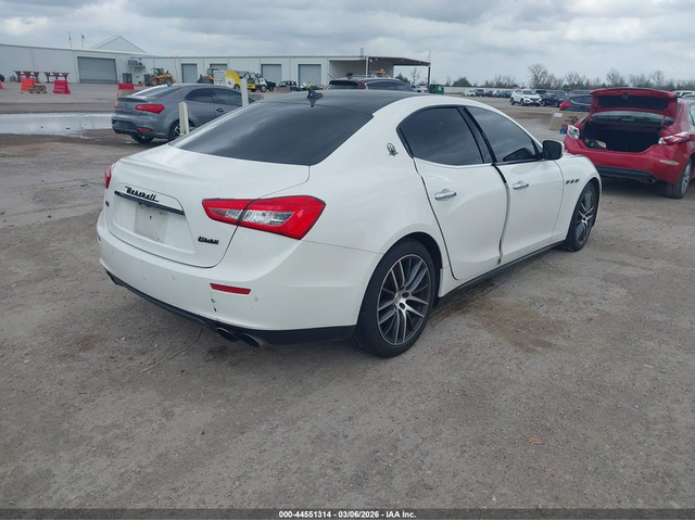 Maserati Ghibli 3.0L V-6 DI, DOHC, VVT, TURBO, 404HP All Wheel Drive - автомобили, коли, обяви за нови и употребявани 3