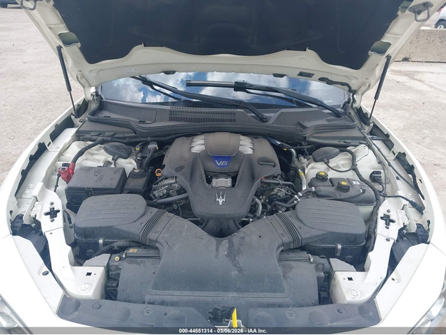 Maserati Ghibli 3.0L V-6 DI, DOHC, VVT, TURBO, 404HP All Wheel Drive - автомобили, коли, обяви за нови и употребявани 9