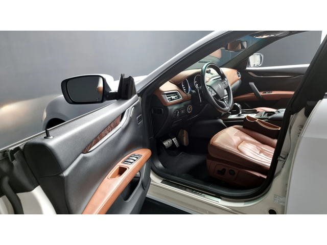 Maserati Ghibli 3.0 autogeorge.com - автомобили, коли, обяви за нови и употребявани 8