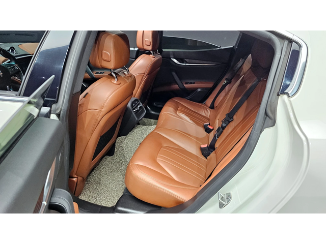 Maserati Ghibli 3.0 autogeorge.com - автомобили, коли, обяви за нови и употребявани 10