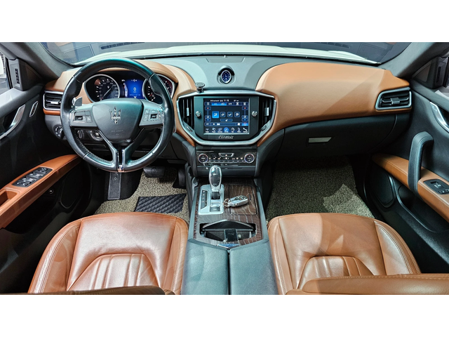 Maserati Ghibli 3.0 autogeorge.com - автомобили, коли, обяви за нови и употребявани 5