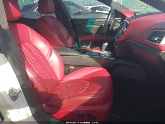 Maserati Ghibli S Q4* Кожа* Подгрев* Keyless* - автомобили, коли, обяви за нови и употребявани 9