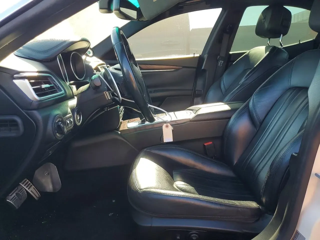 Maserati Ghibli - автомобили, коли, обяви за нови и употребявани 6