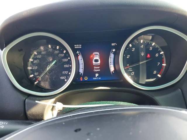 Maserati Ghibli - автомобили, коли, обяви за нови и употребявани 8