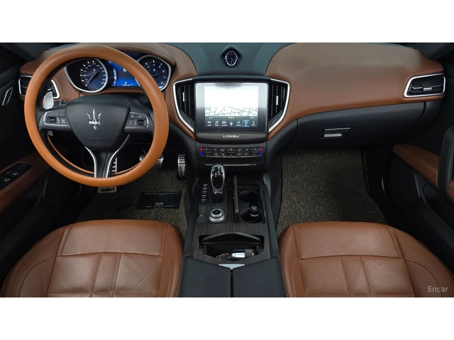 Maserati Ghibli 3.0 GRAN SPORT* КОЖА* ПОДГРЕВ* ПАНО* НАВИ* КАМЕРА - автомобили, коли, обяви за нови и употребявани 6