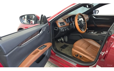 Maserati Ghibli 3.0 GRAN SPORT* КОЖА* ПОДГРЕВ* ПАНО* НАВИ* КАМЕРА - автомобили, коли, обяви за нови и употребявани 9