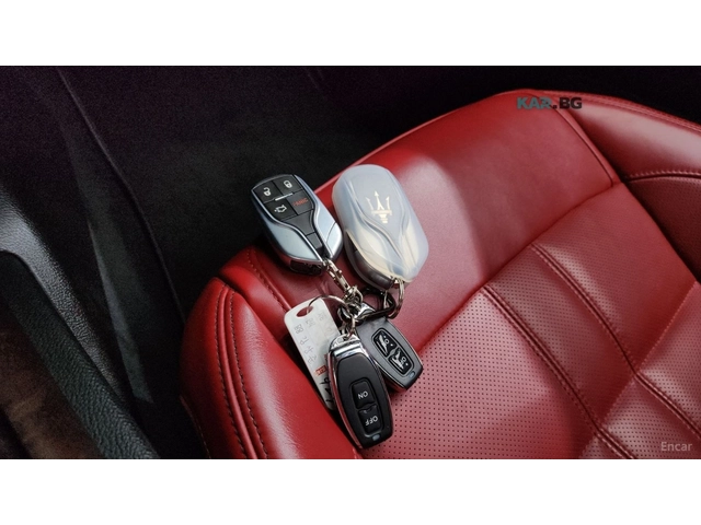 Maserati Ghibli GranSport* CARBON* КОЖА* ОБДУХВ* НАВИ* ПАНО - автомобили, коли, обяви за нови и употребявани 12