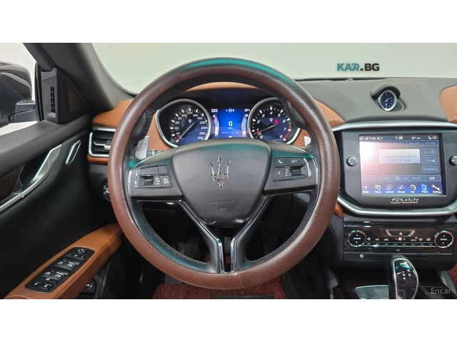 Maserati Ghibli КОЖА* ПОДГРЕВ* ПАНО* КАМЕРА - автомобили, коли, обяви за нови и употребявани 10